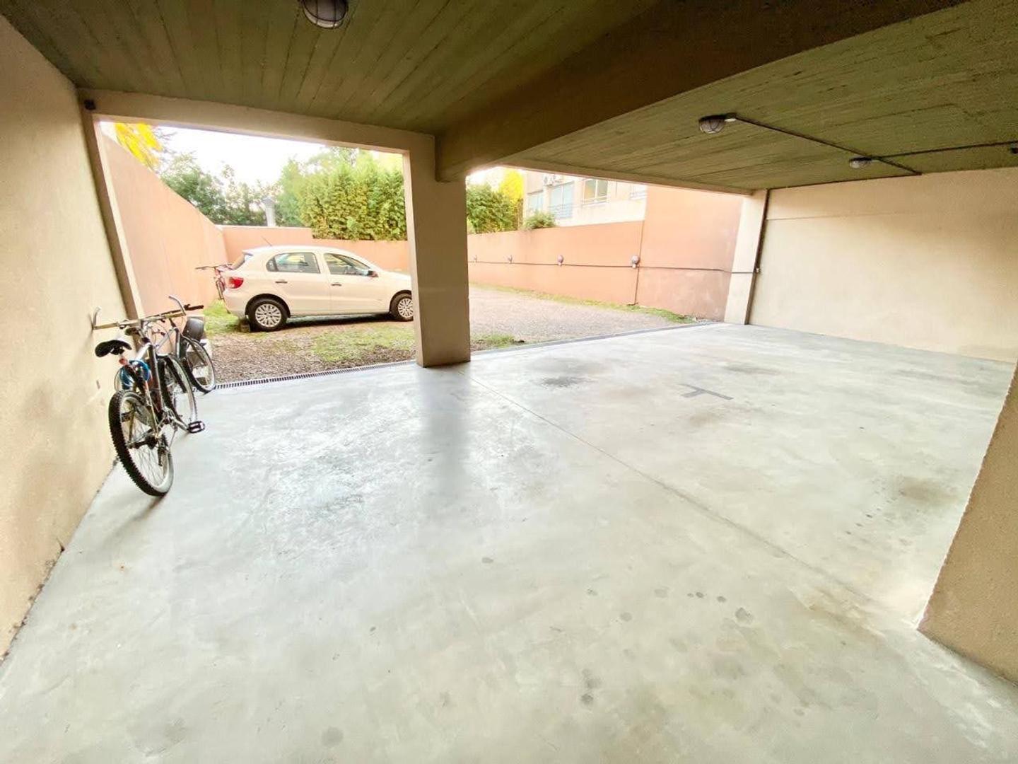 Aristobulo Del Valle 553