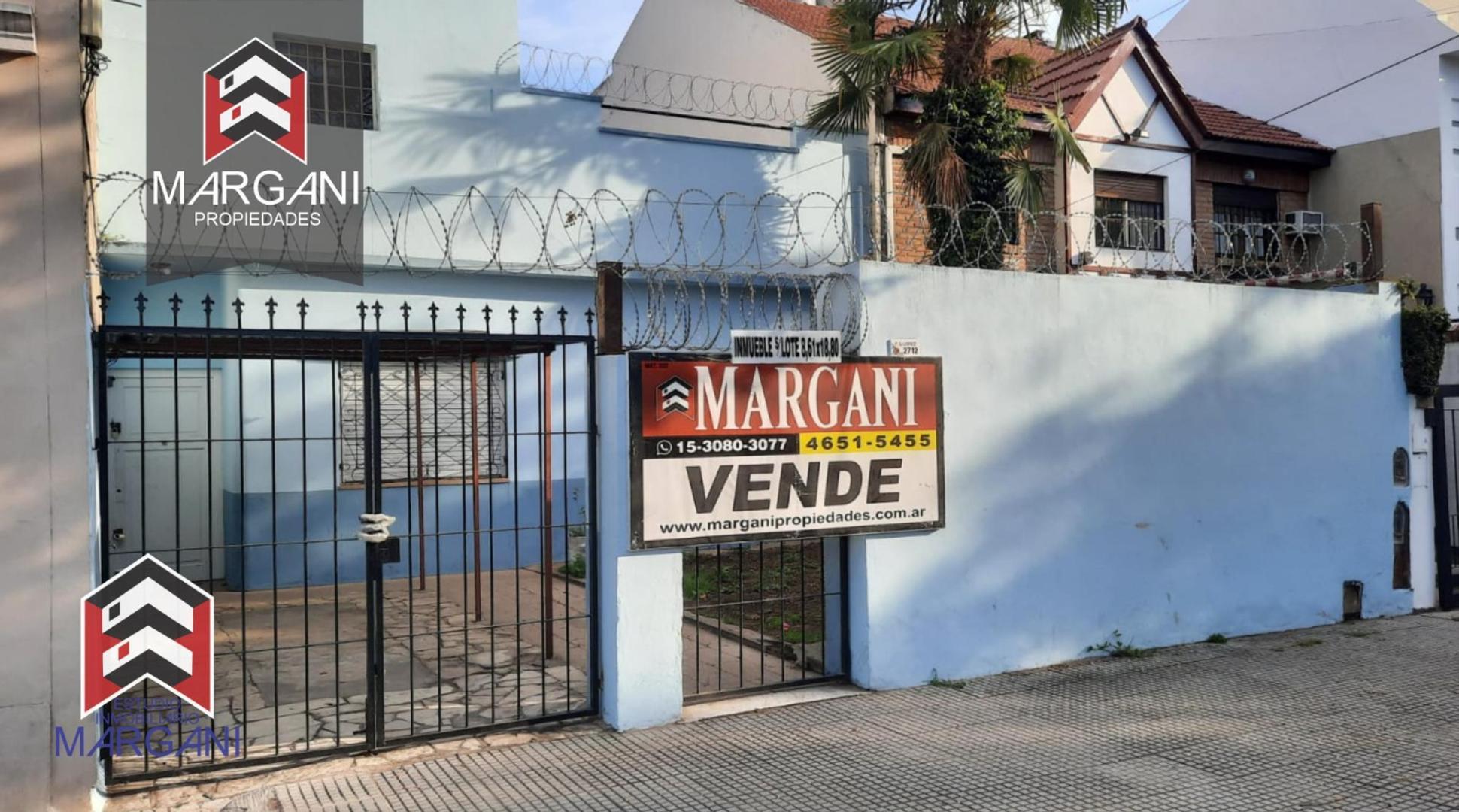 Casa 3 AMB c/ E. Vehiculo- s/ Lote 164m2-EXCELENTE UBICACION