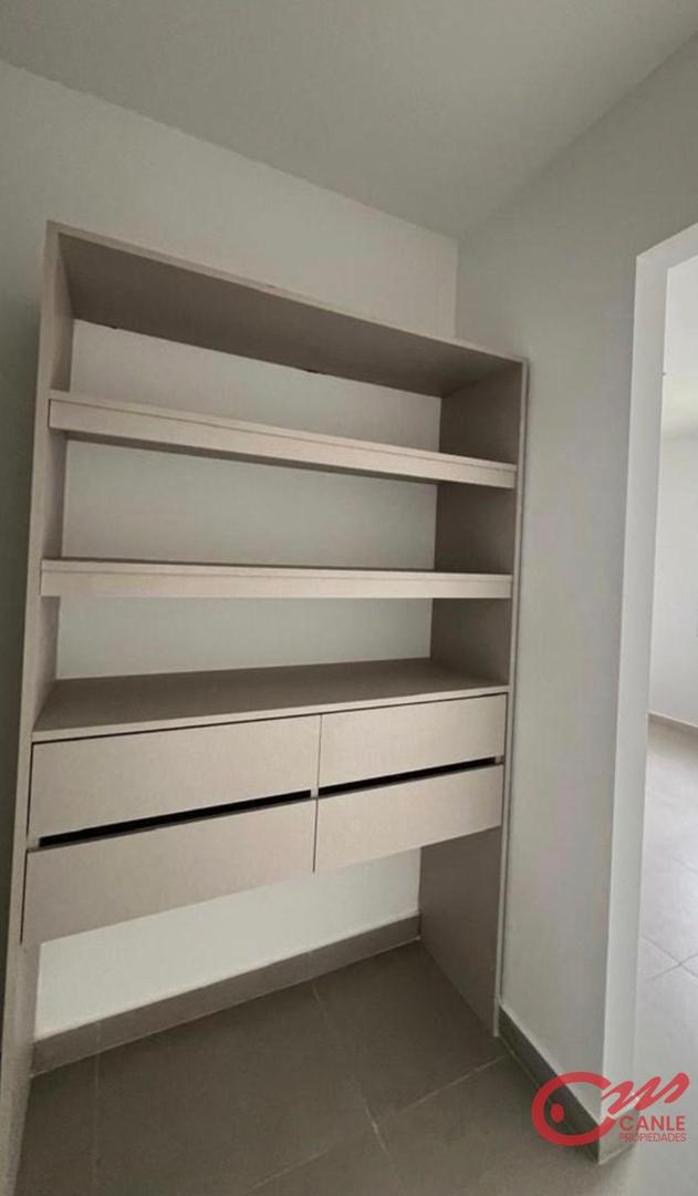 Dúplex en venta c/ cochera en Garín