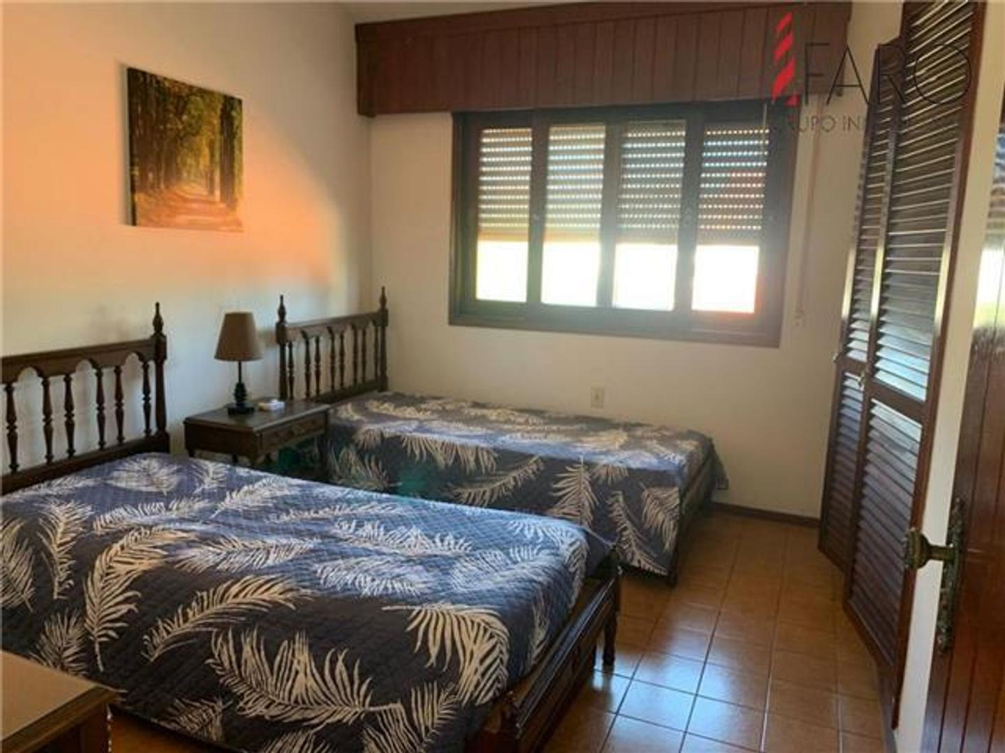 Casa en Alquiler de 3 dormitorios