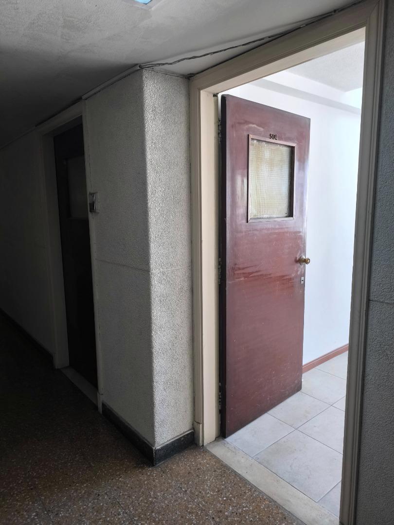 Oficina en Monserrat