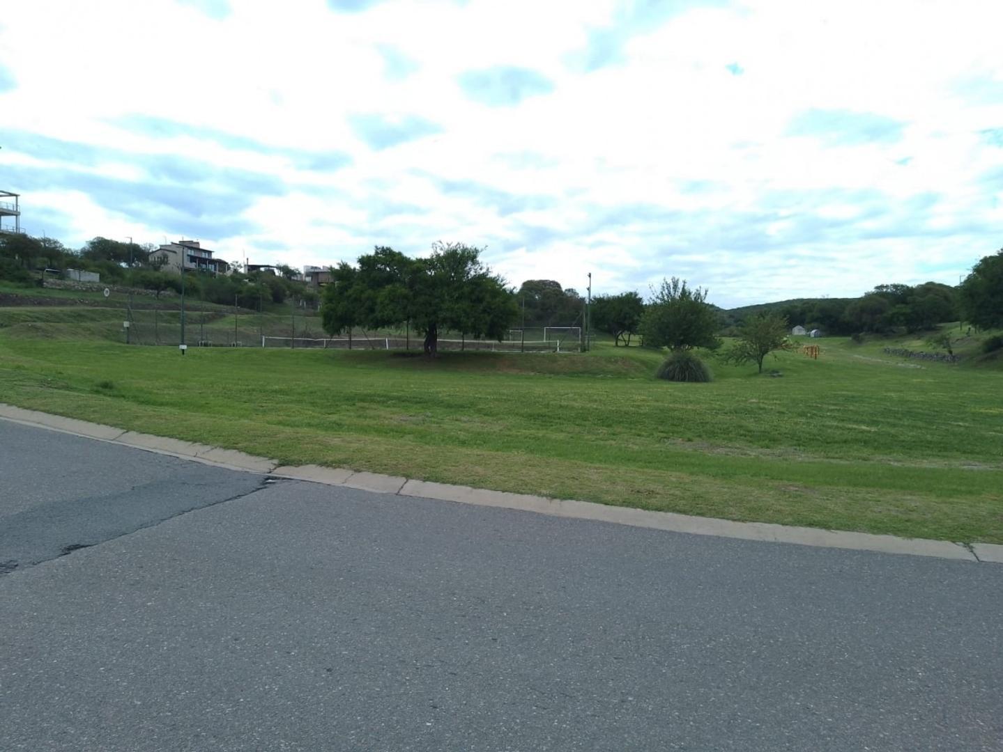 Terreno en Venta de 674,0 m2