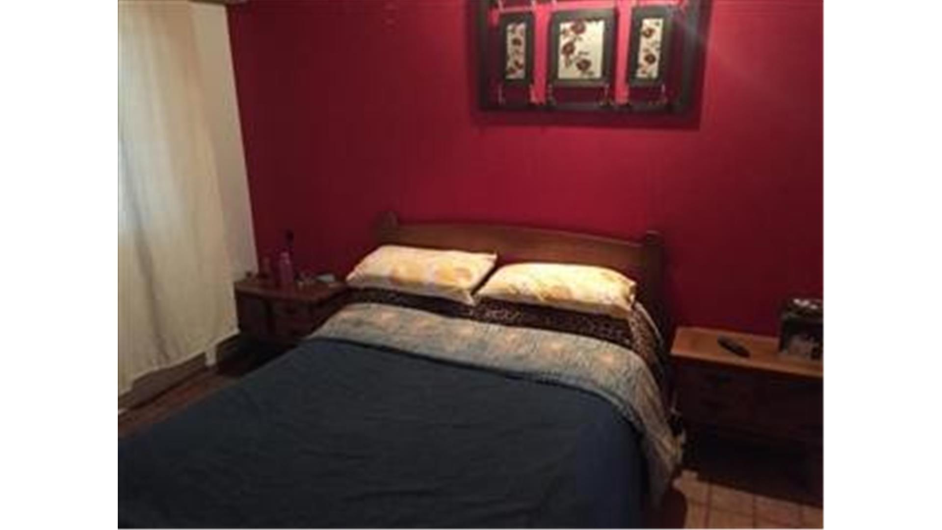 Casa 6 ambientes con 1 baño