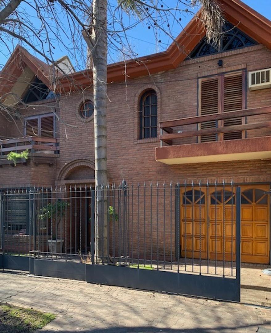 Casa en Venta en Haedo, USD 290.000