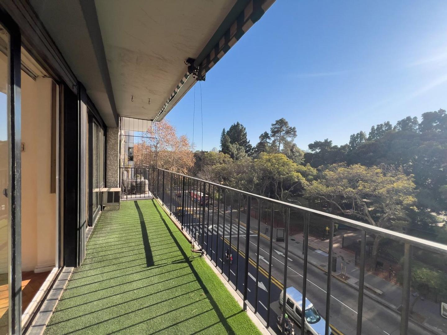 Depto 4 amb dependencia VENTA PALERMO BOTANICO