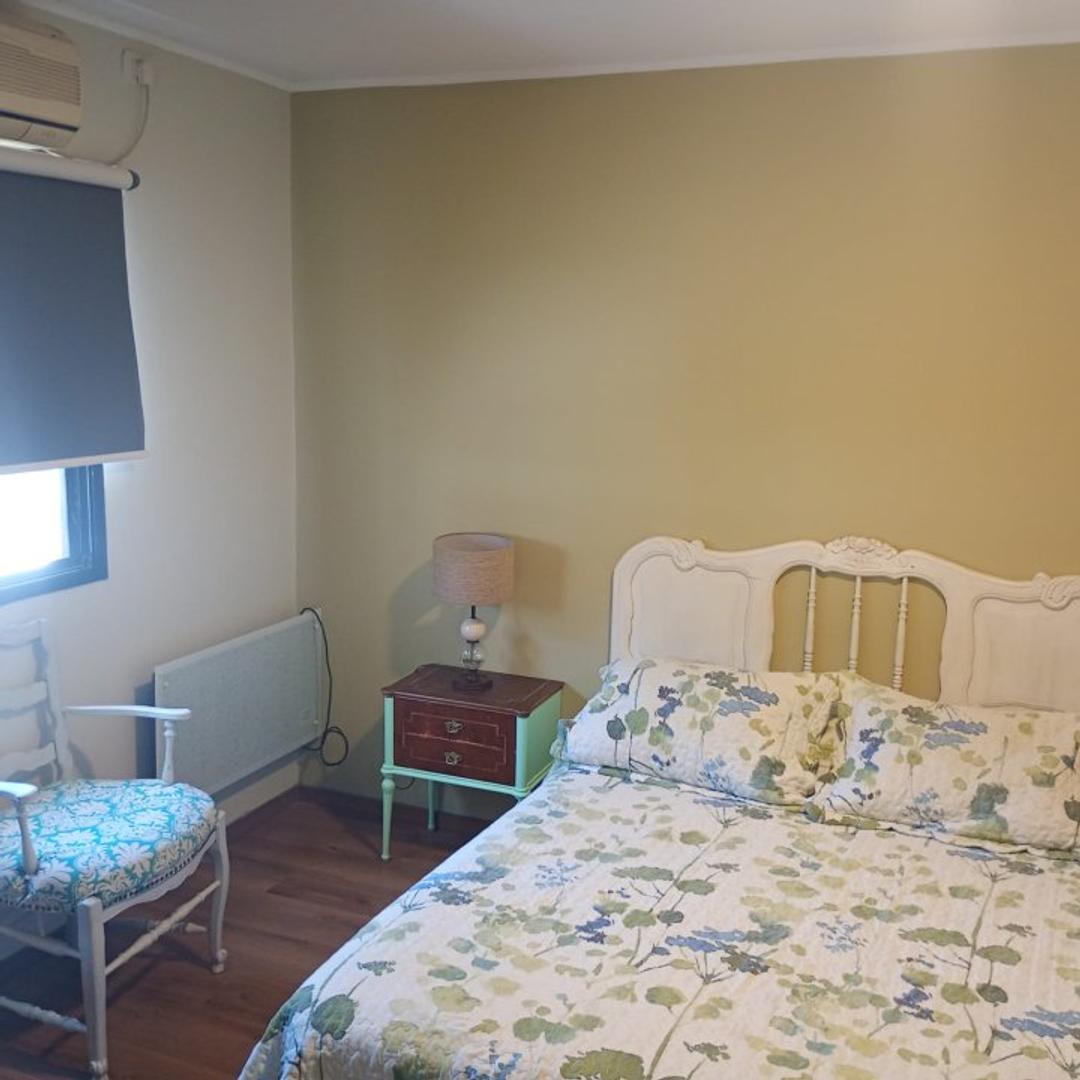 Depto Tipo Casa 5 ambientes con 2 baños