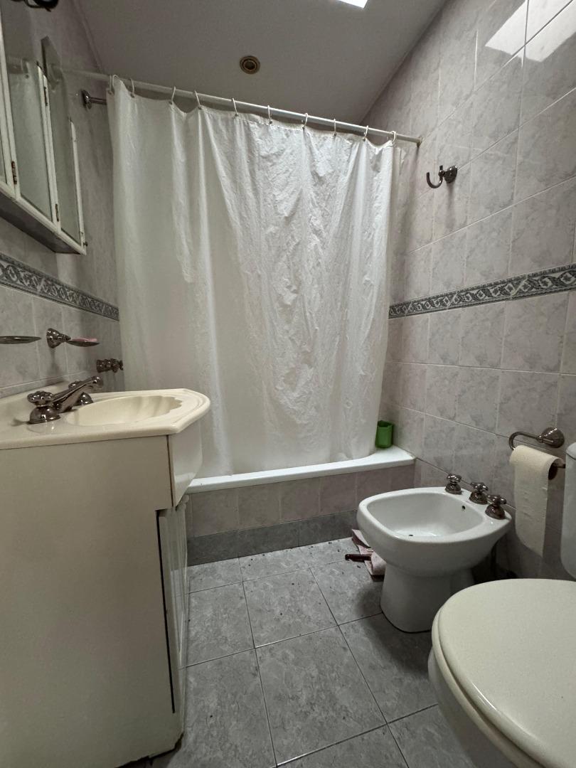 PH 3 AMBIENTES PB CON PATIO Y TERRAZA EN VENTA