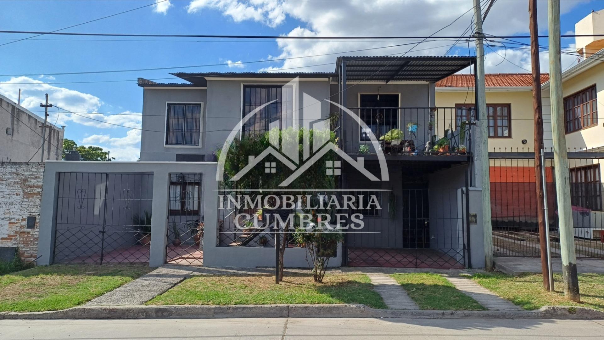 Casa 5 ambientes con 3 baños