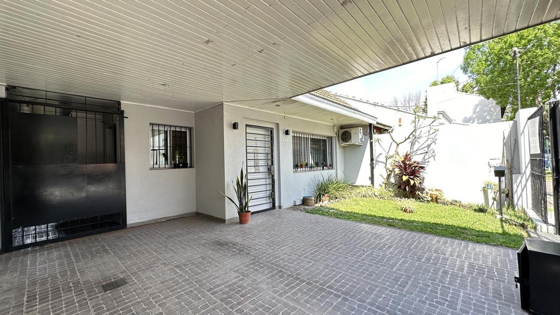 Casa en Venta en Quilmes, USD 230.000