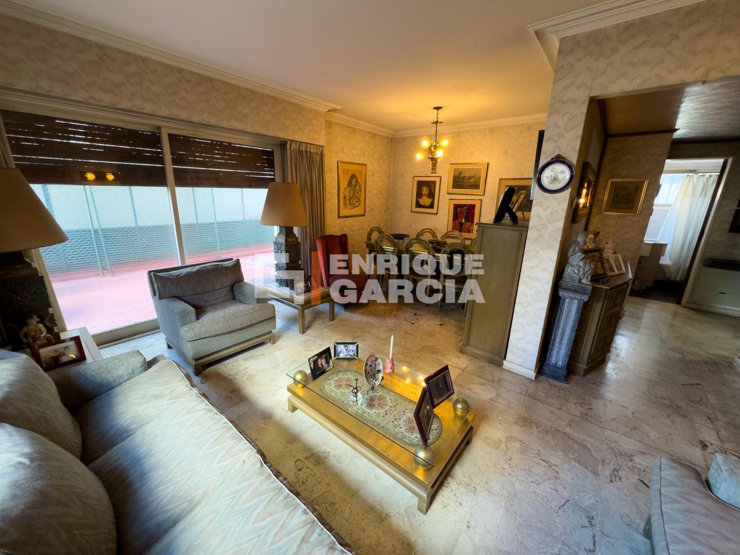Departamento en Venta con 1 cochera