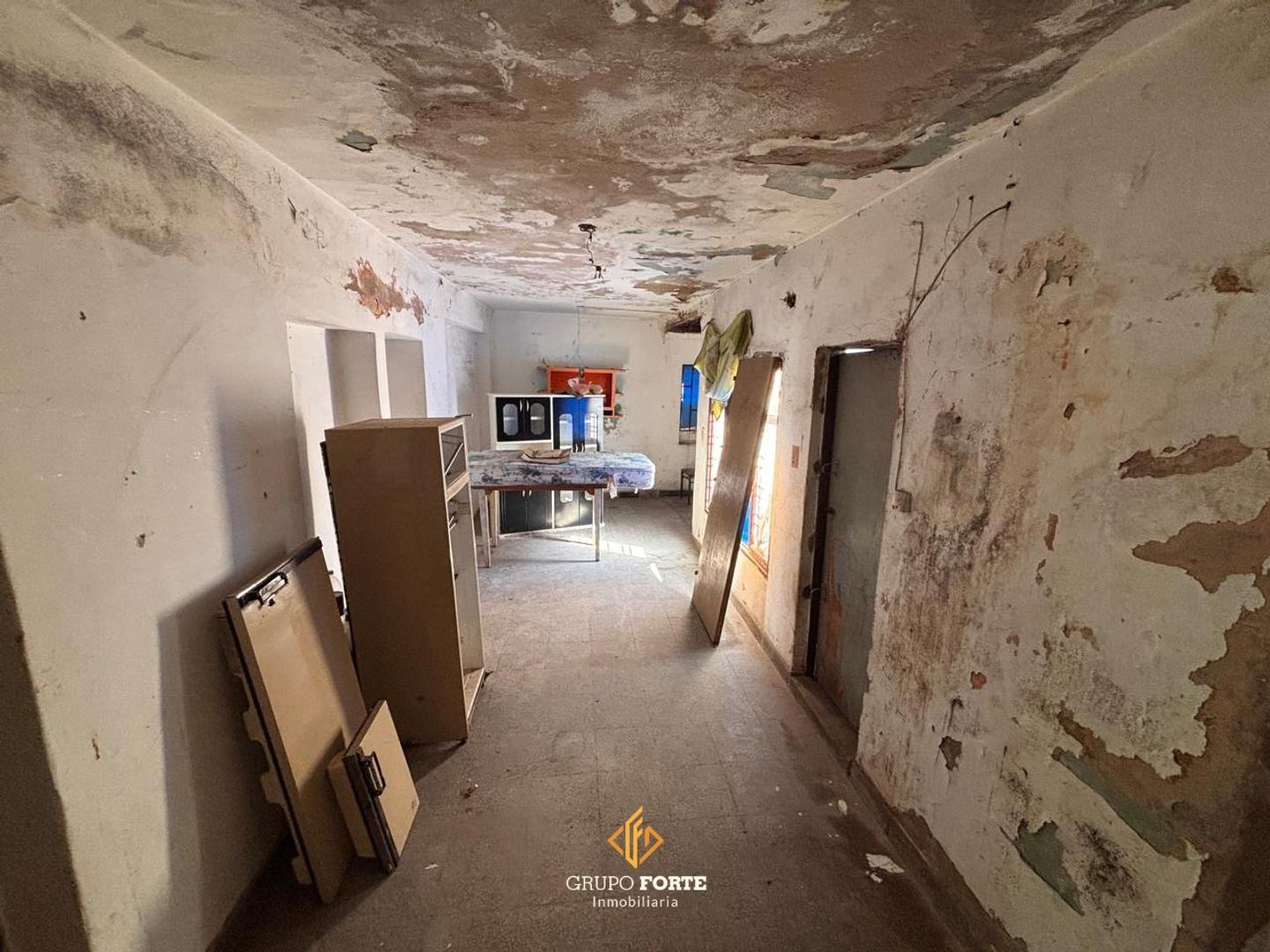 Casa 4 ambientes con 1 baño