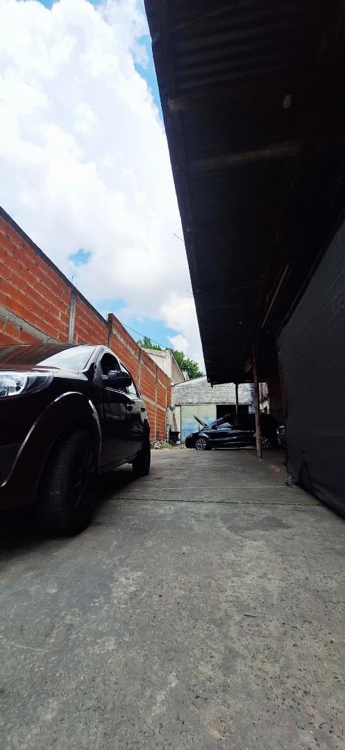 VENTA GALPON * IDEAL TALLER * BUENA UBICACION