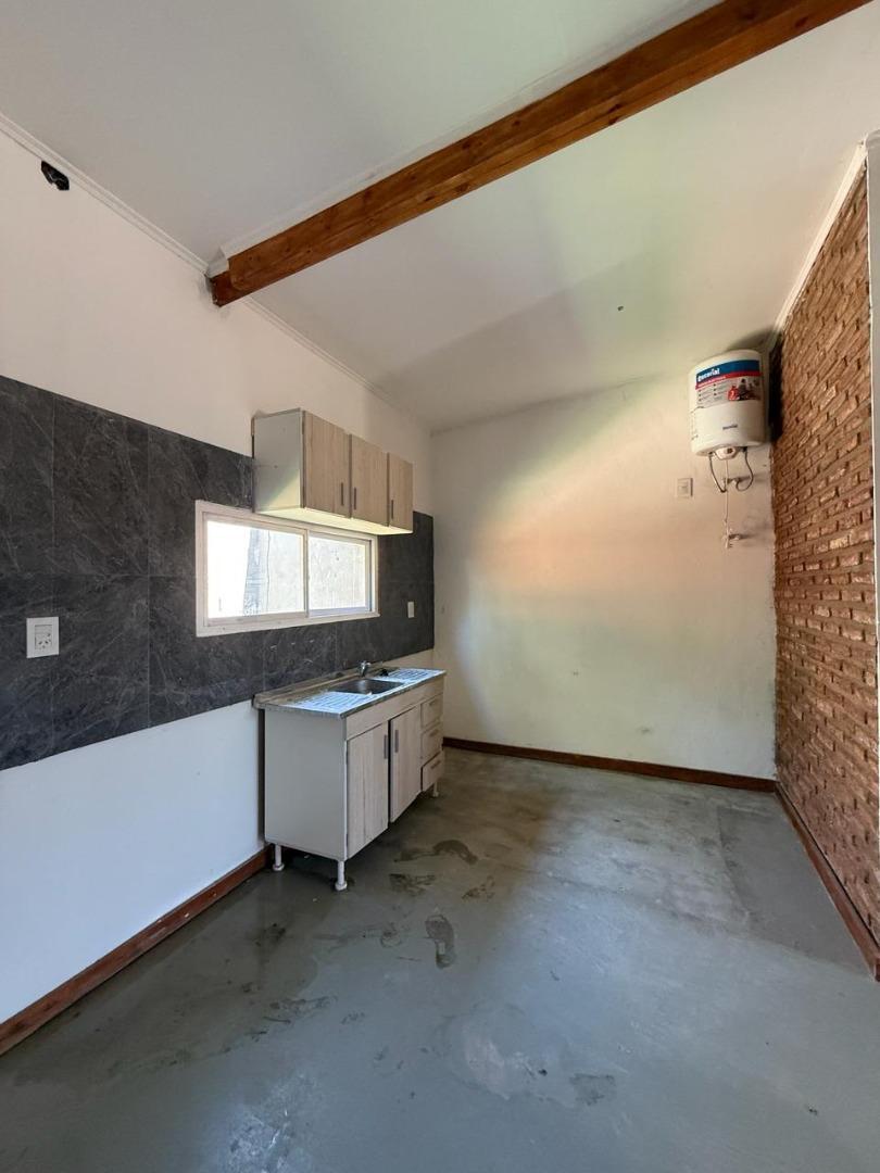 Casa en Alquiler en Pueblo Esther, $ 550.000