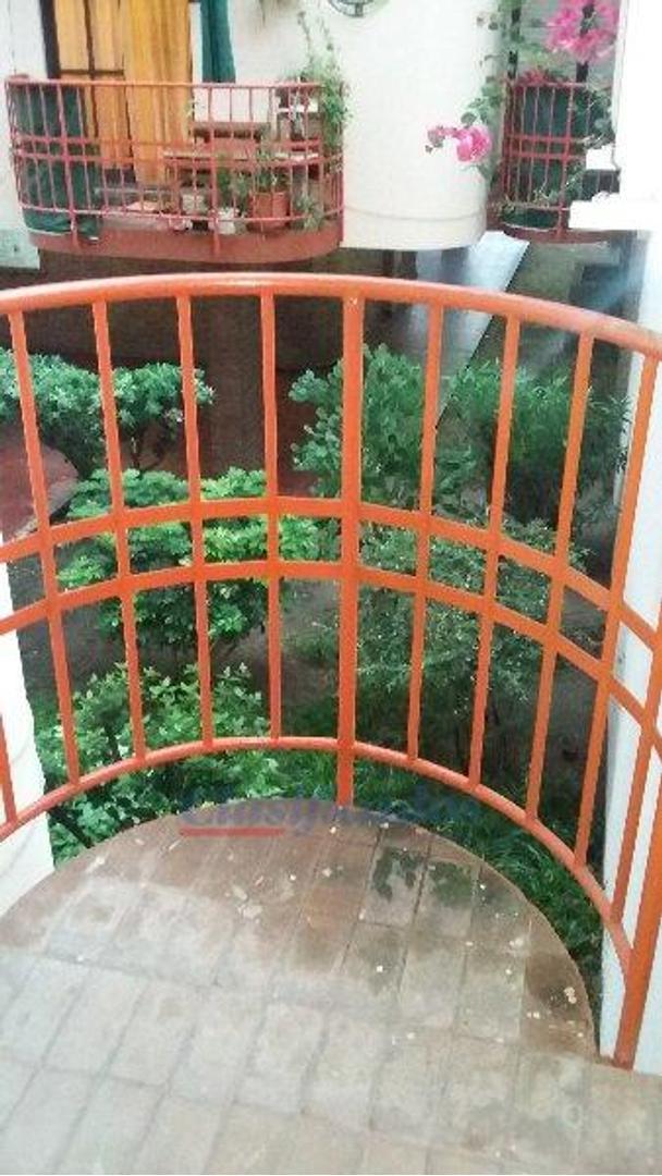 Alberdi mts Plaza Colón s/9 de Julio 1100. AMPLIO. c/Balcón.