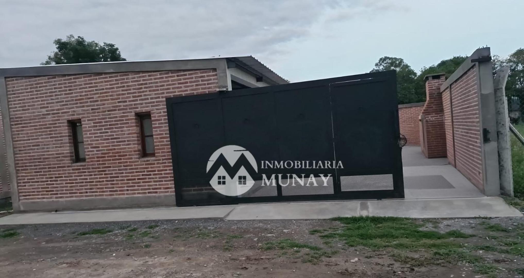 EN VENTA CASA - QUINCHO ZONA SUR BARRIO SANTA ANA 1