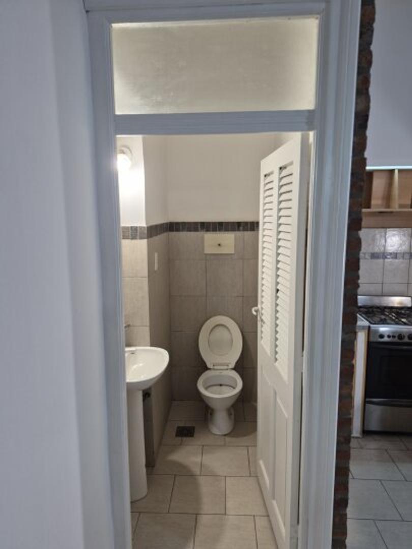 Casa en Alquiler con 1 cochera