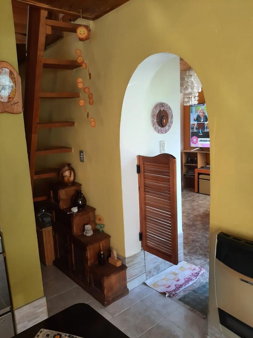 Depto Tipo Casa en Venta con 1 cocheras