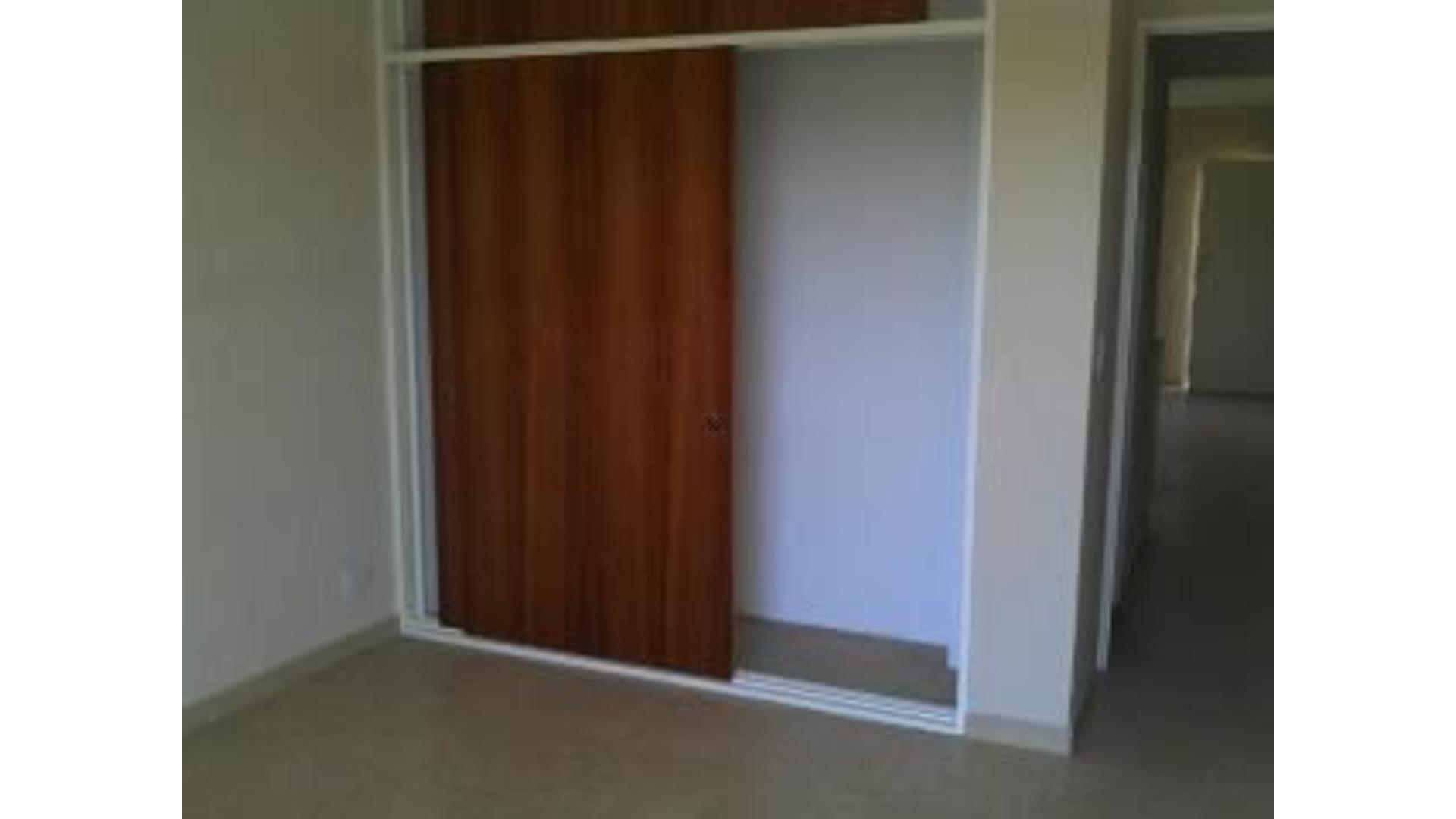 Departamento en Venta en Moron Sur, USD 70.000