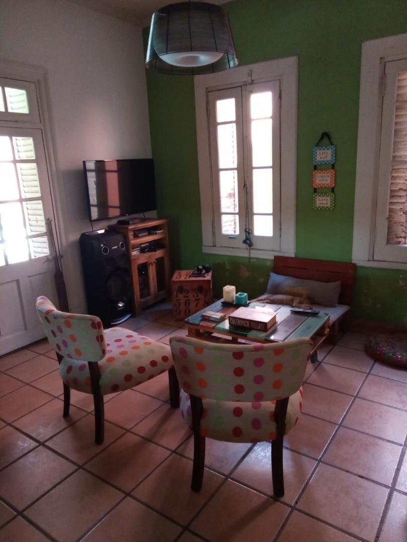 Casa en Venta con 4 cocheras
