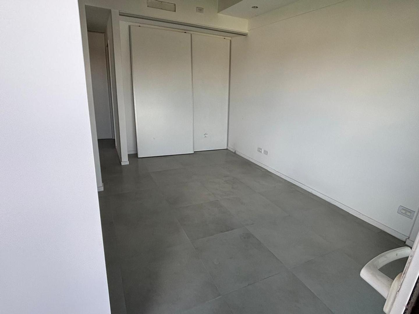 Departamento en Alquiler en Villa Martelli, USD 670