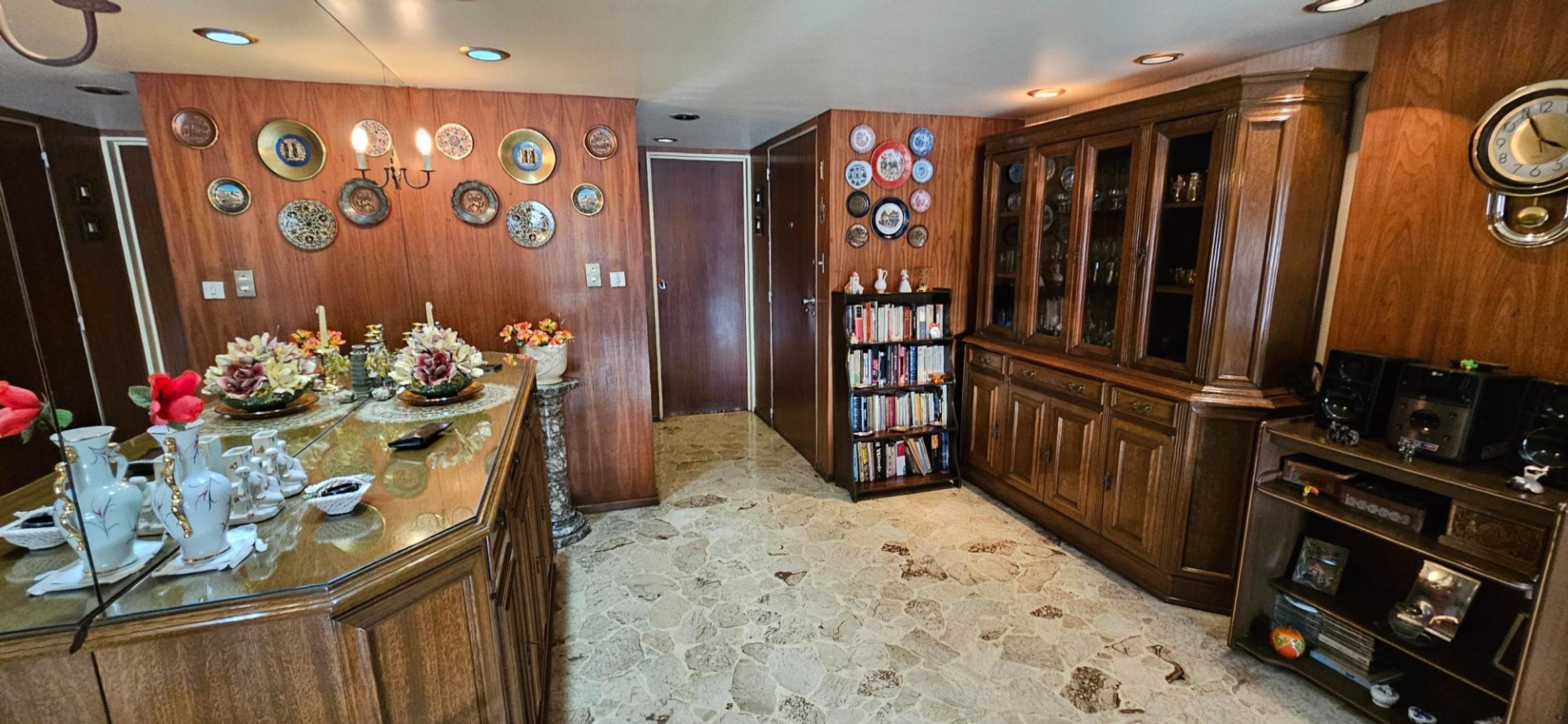 Departamento en Venta con 1 cocheras