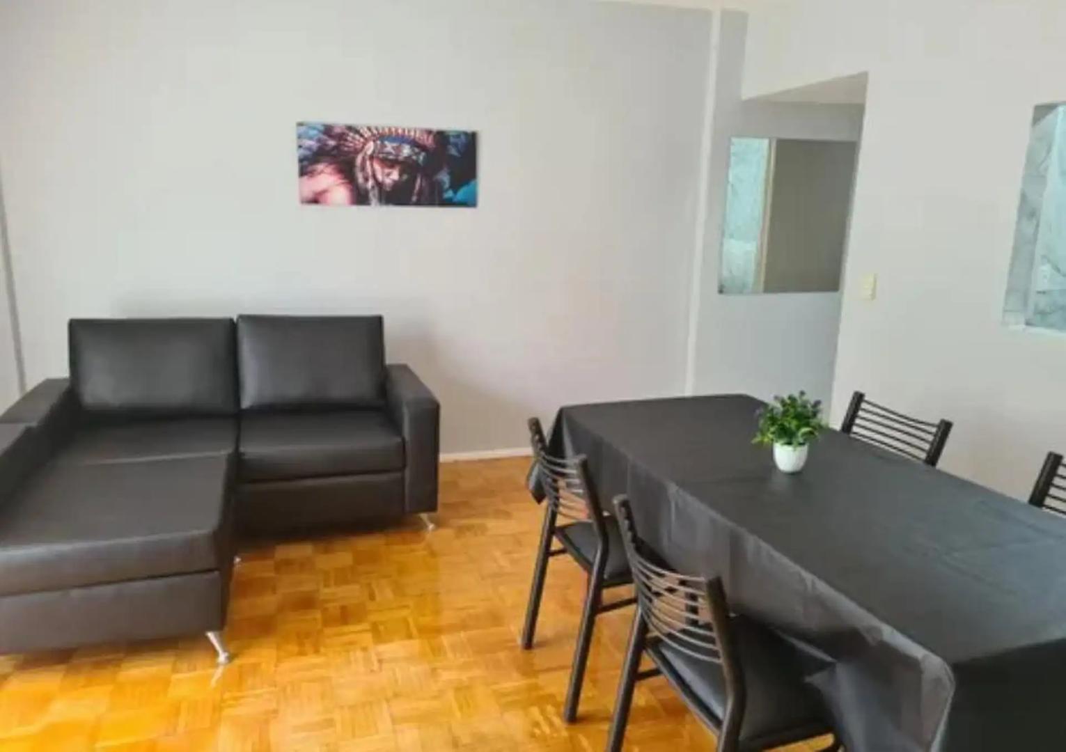 Scalabrini Ortiz 2200, Piso 4