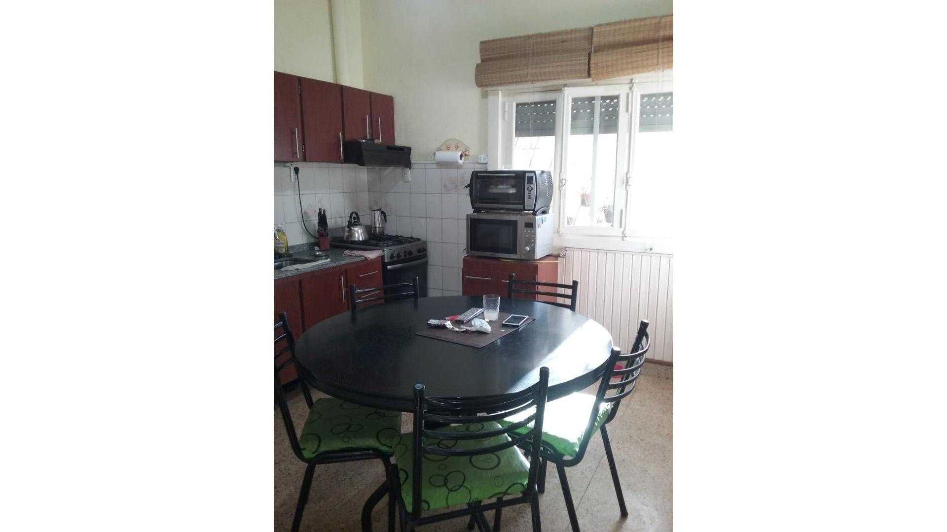 Depto Tipo Casa en Venta en Villa Ballester, USD 100.000