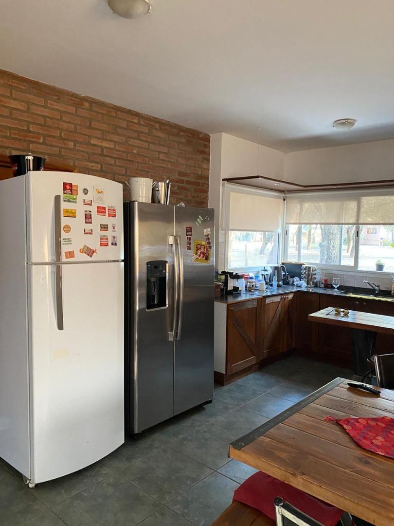 VENDO CASA COUNTRY EL BOSQUE, 3 DORMITORIOS, PILETA