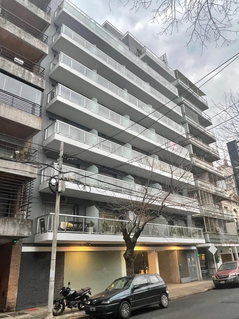 Ver video -Sin muebles - Excelente 2 ambientes vista abierta