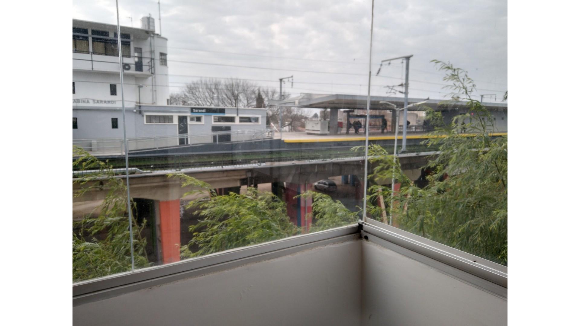 Depto. ambiente y medio a ESTRENAR c/amplias vistas s/Av. Mi