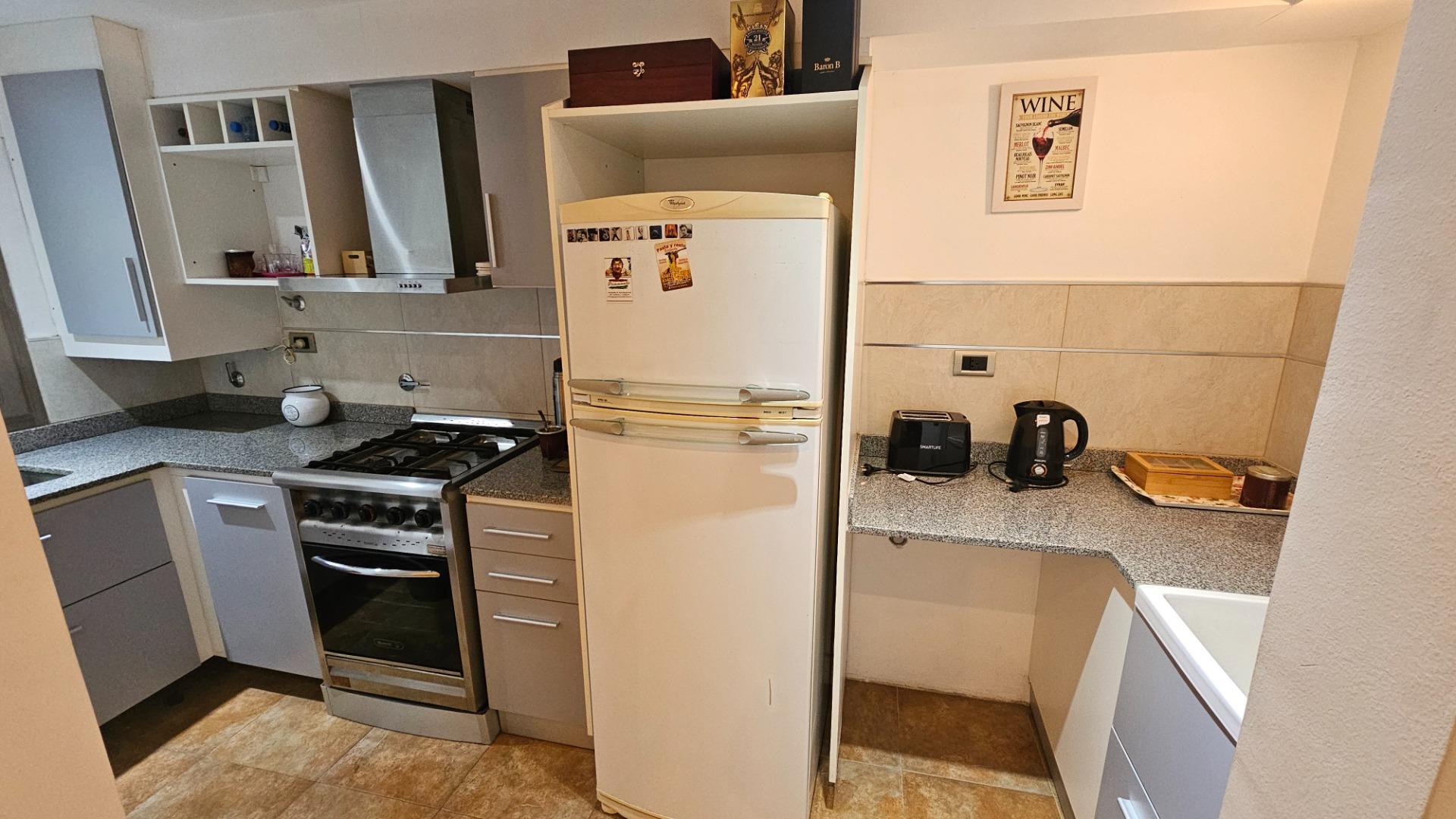 Departamento 2 ambientes con 1 baño