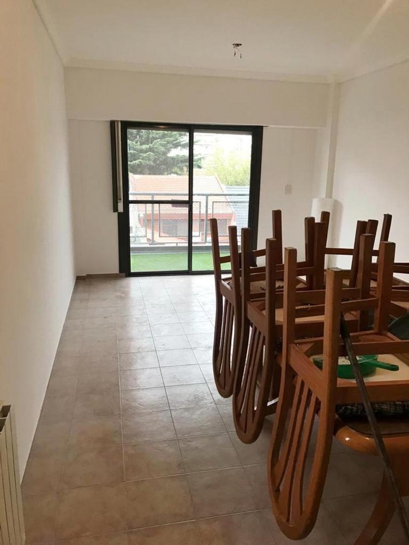 Lacroze 5142 , Piso 3