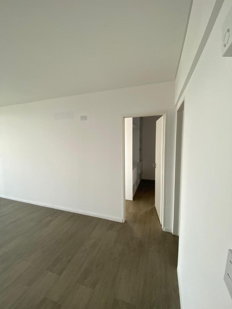 Departamento 2 ambientes en alquiler Ituzaingo Norte