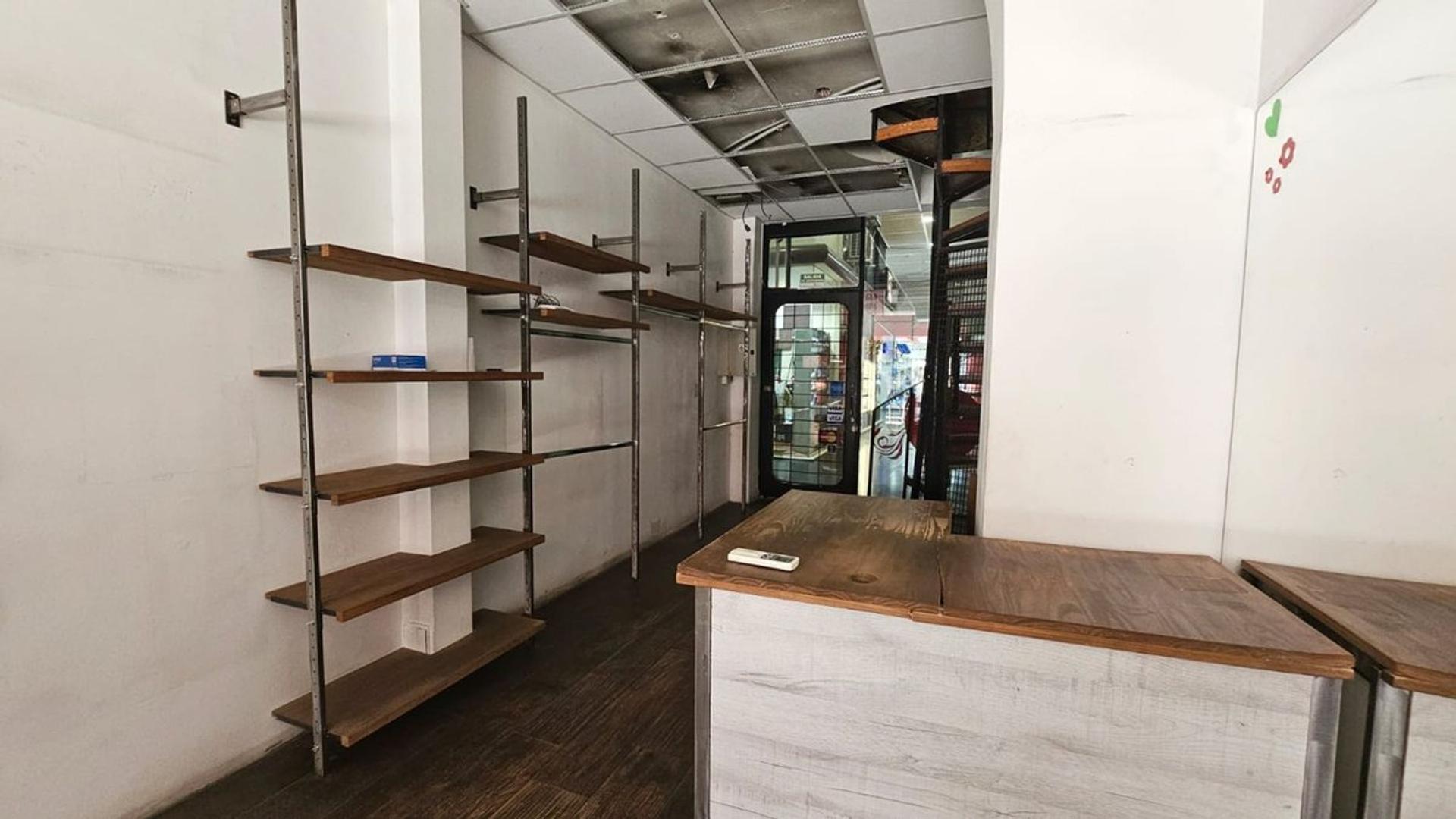 VENTA LOCAL COMERCIAL PALERMO RUBROS VARIOS