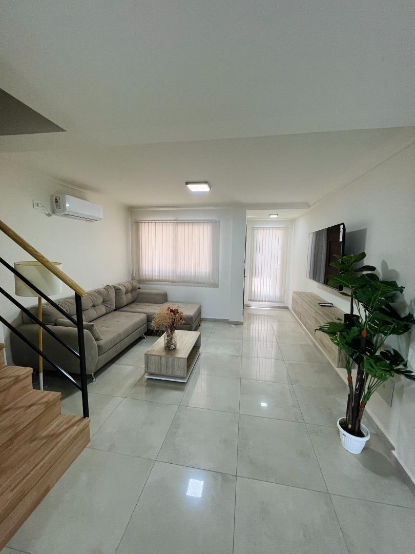Duplex en venta. 3 Dorm con terraza.  Housing MIRALEJOS 17
