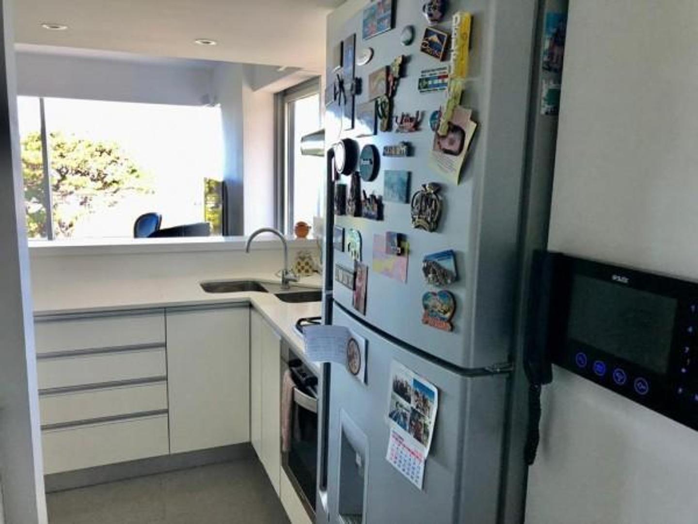 Departamento 4 ambientes con 3 baños