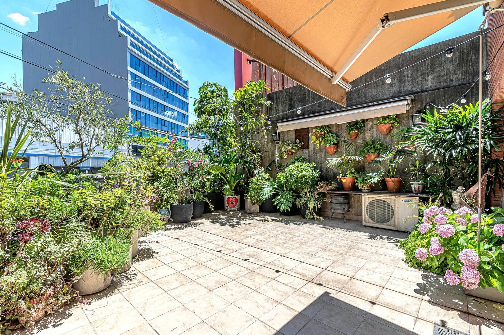 A Cielo abierto! 3amb. AMPLIA TERRAZA.