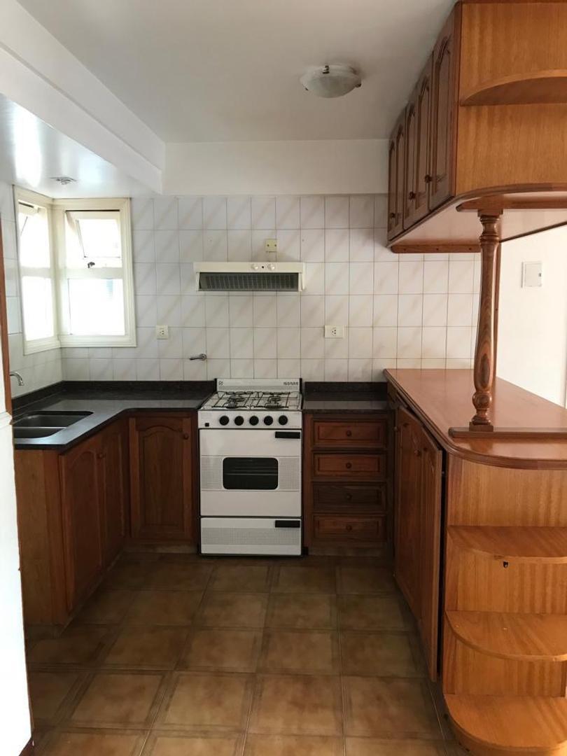 Departamento en Alquiler en Chauvin, $ 800.000