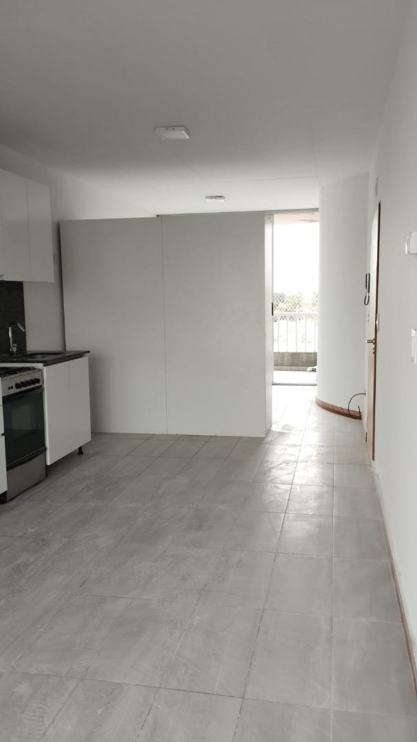 Avenida Eva Peron 2600