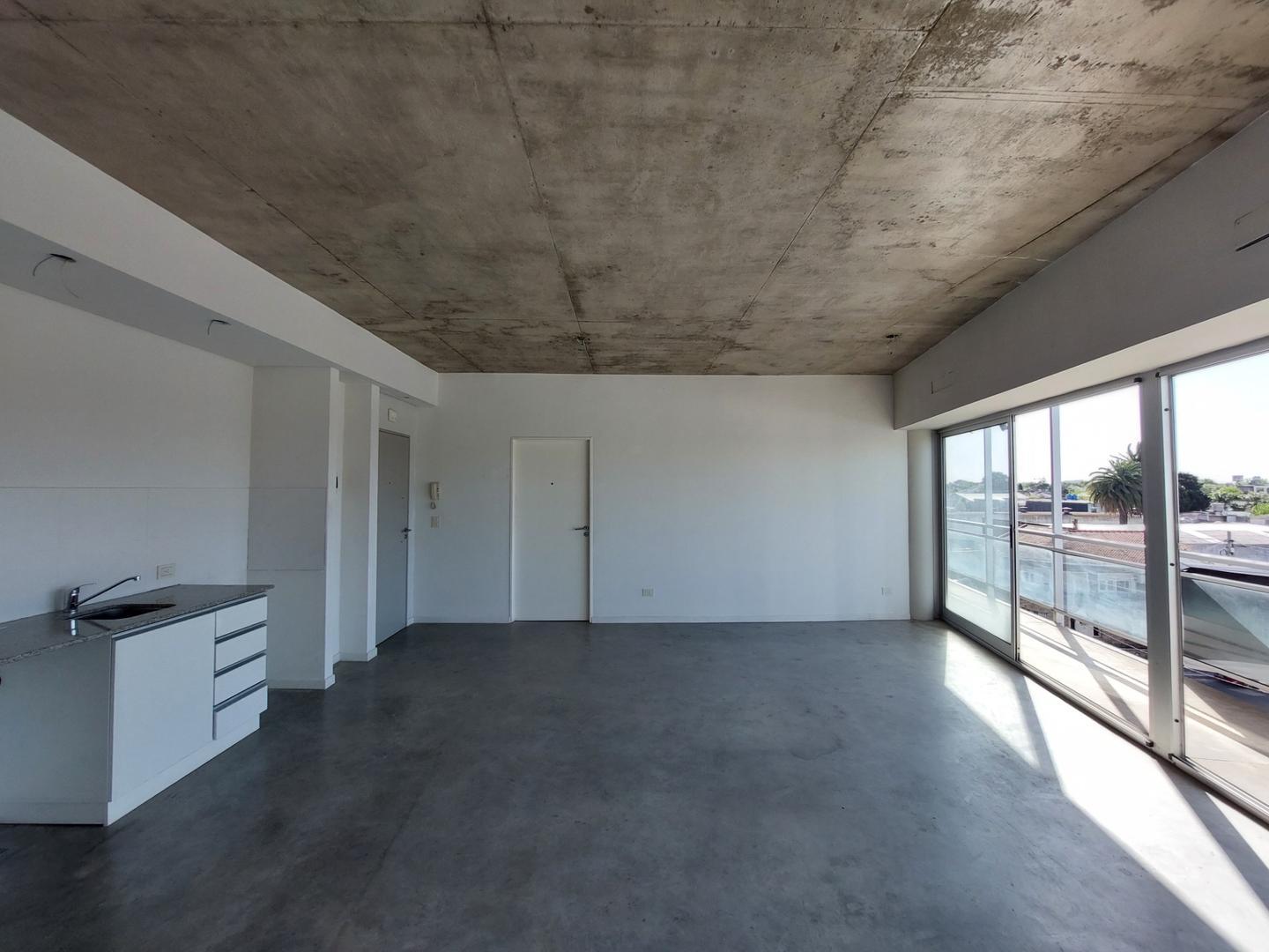 Oficina en Alquiler en Ramos Mejia, $ 1.400.000