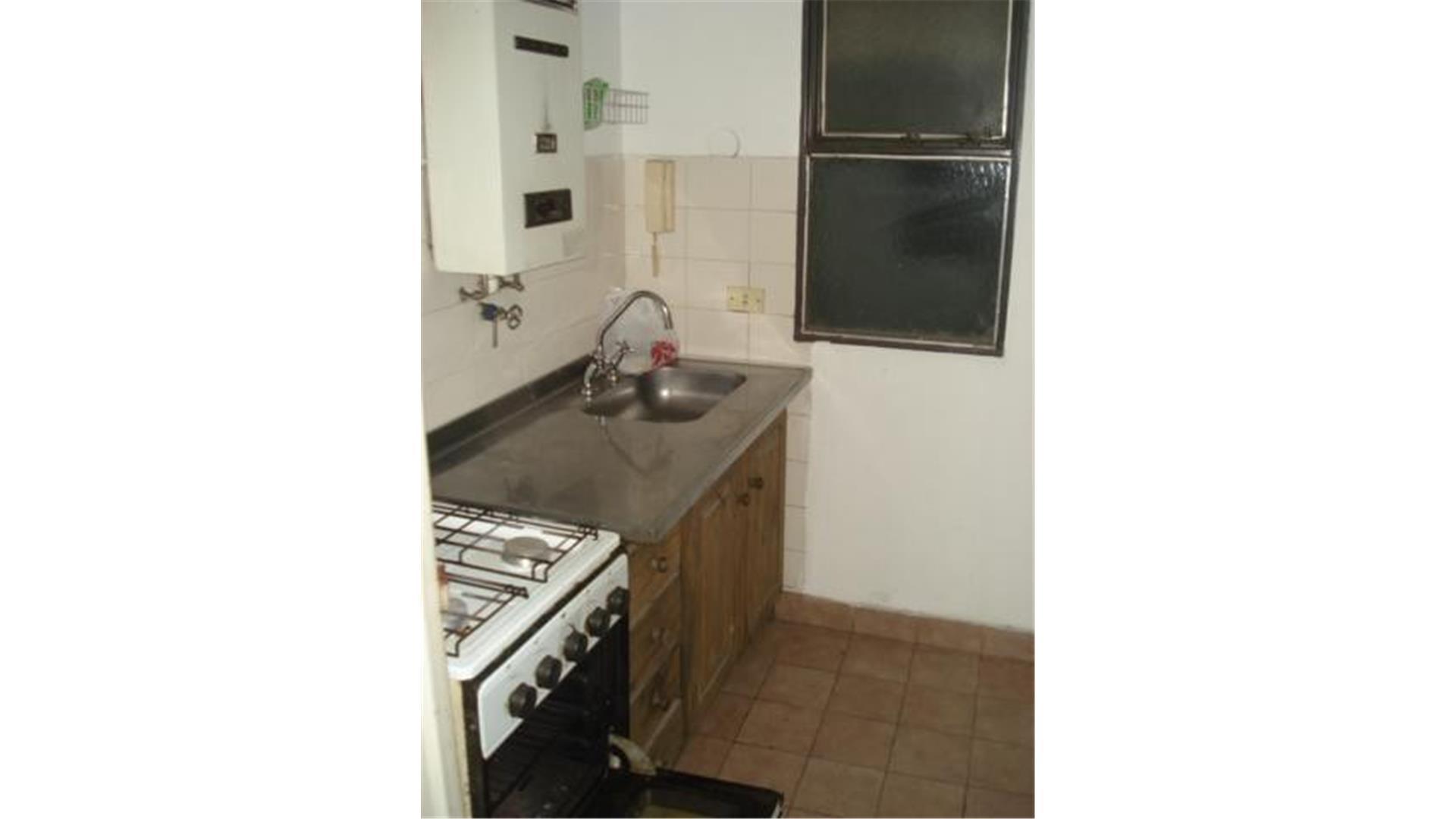 Departamento 2 ambientes con 1 baño