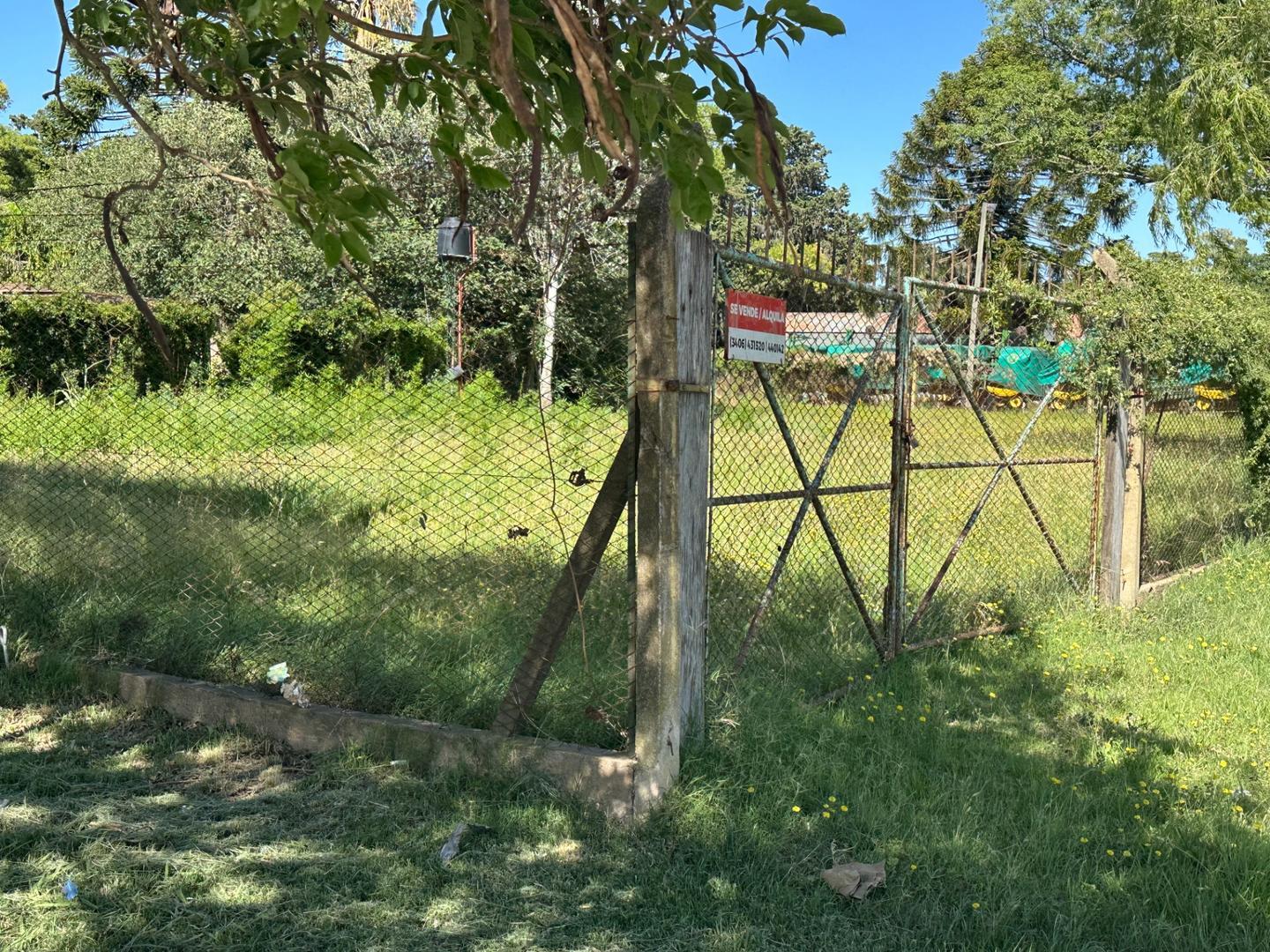 Venta Amplio Terreno Av Falucho Luz Agua Cercado olimpico *