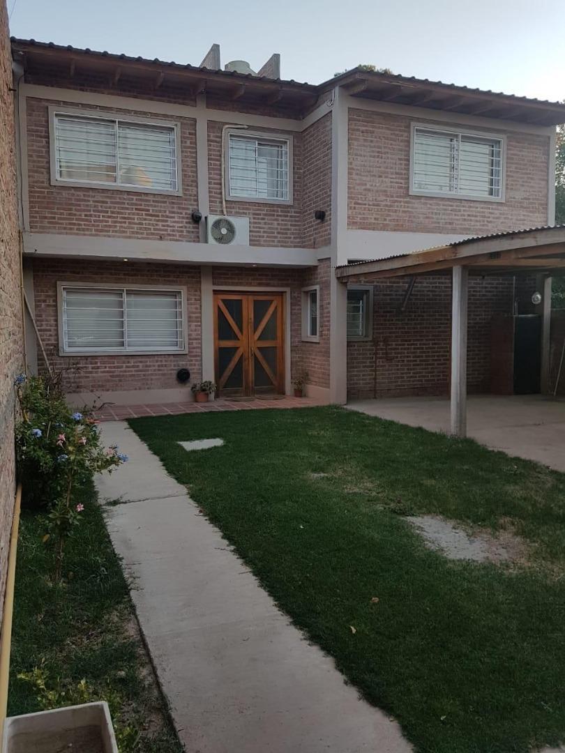 VENTA complejo 4 departamentos Cipolletti inversión.