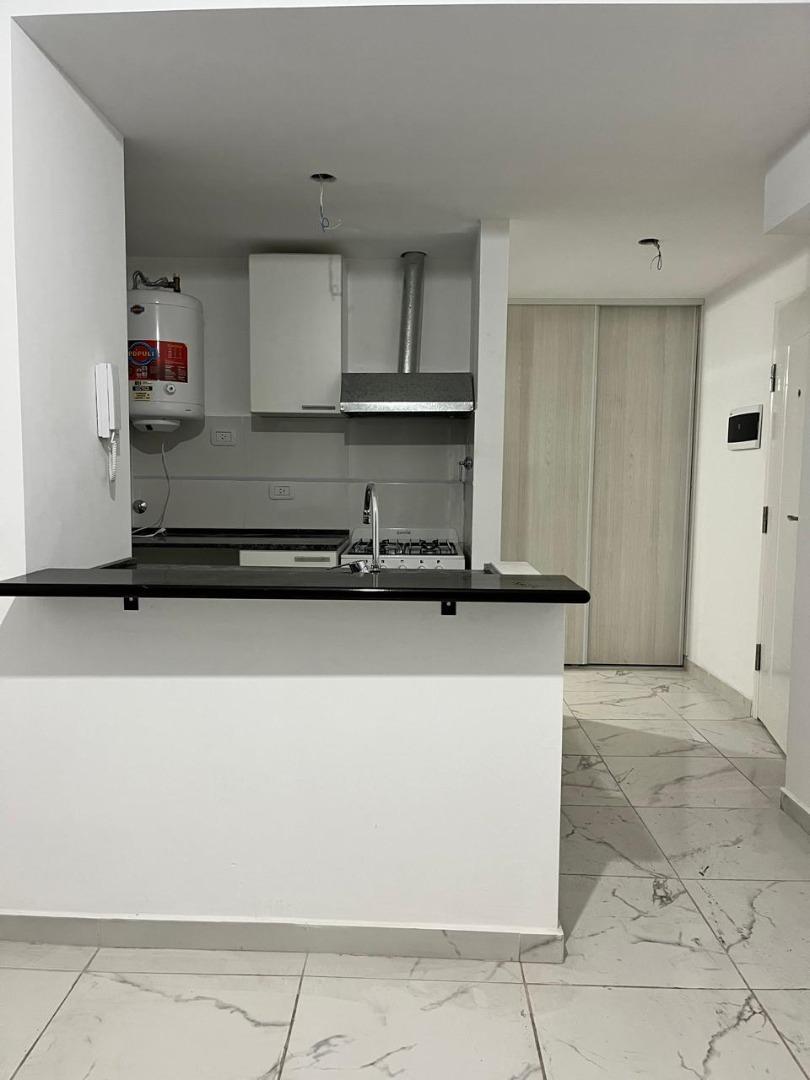 Venta amplio monoambiente en Santos Lugares