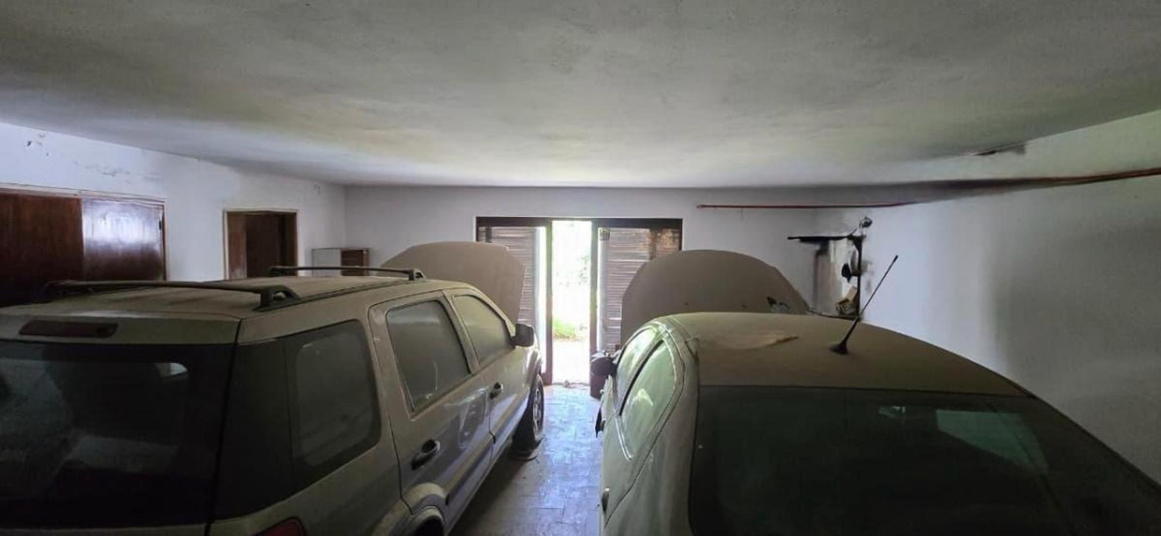 OPORTUNIDAD CASA A RECICLAR/DESARROLLO - CERRO DE LAS ROSAS