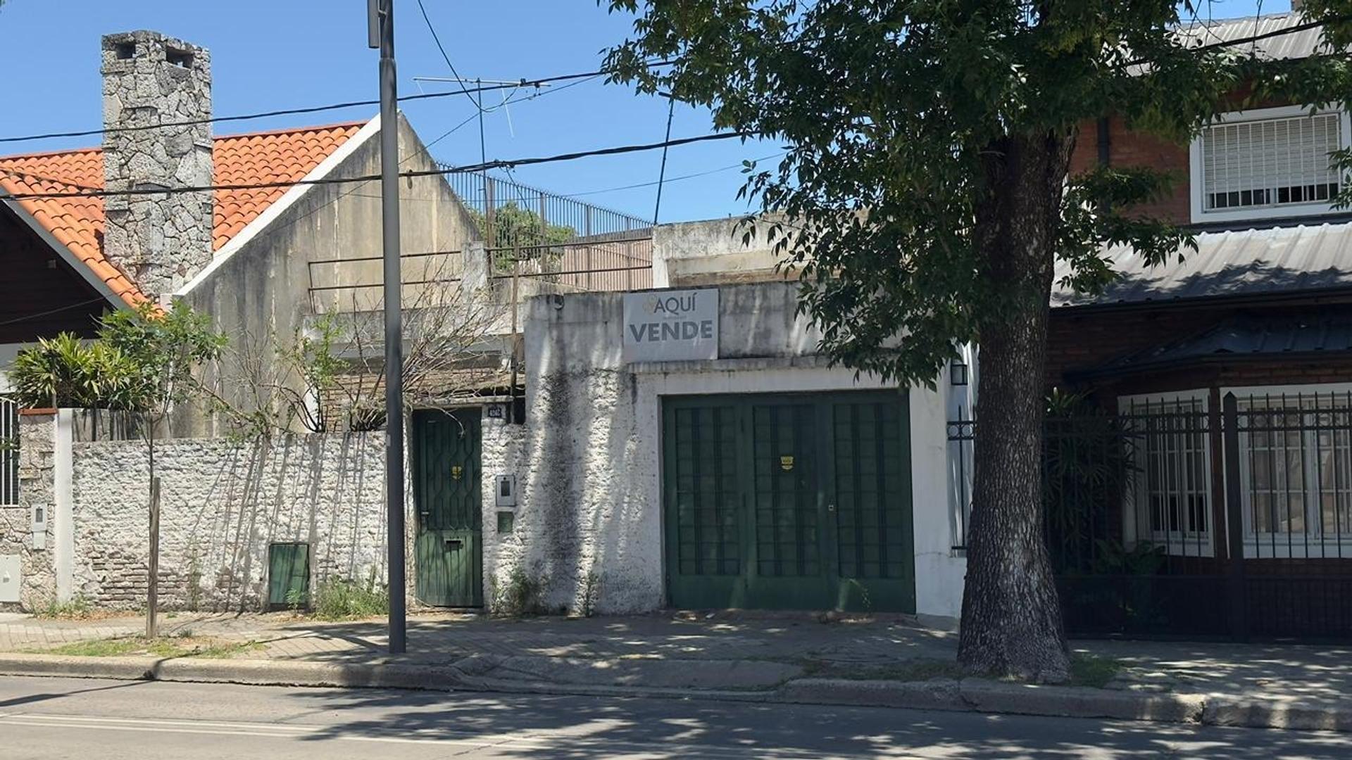 Terreno en Venta en Azcuenaga, USD 140.000