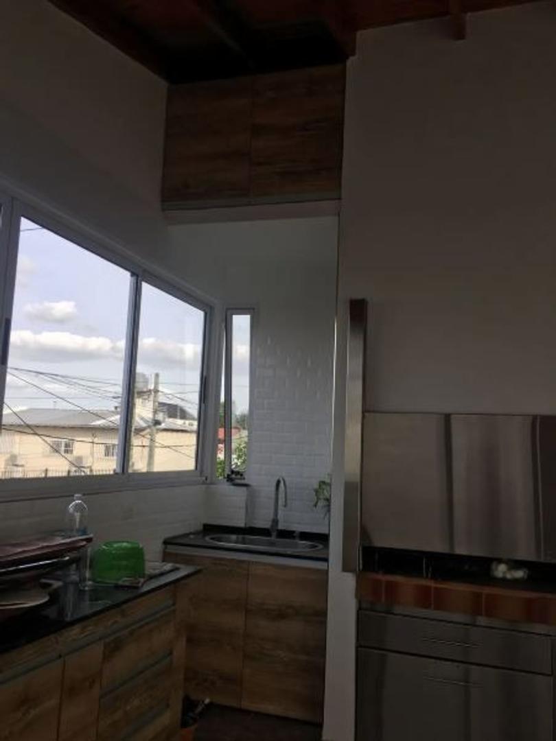 Casa en Venta 4 ambientes - Lomas del Mirador