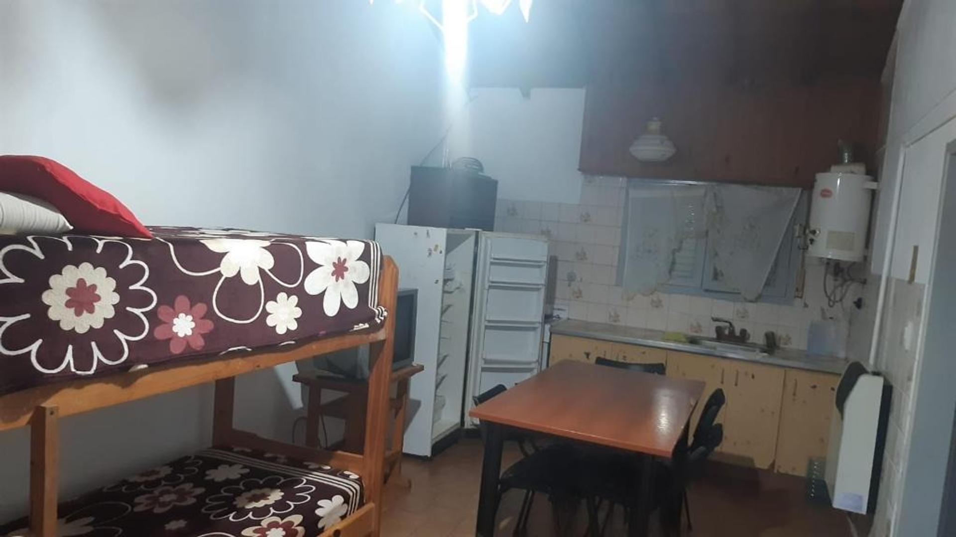 4 propiedades sobre mismo lote