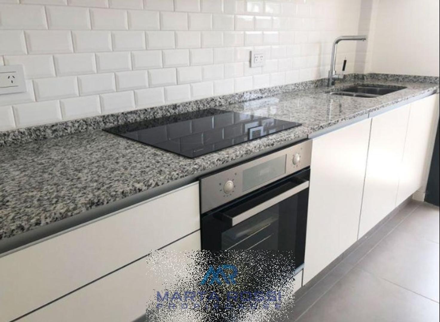 Departamento 4 ambientes con 3 baños