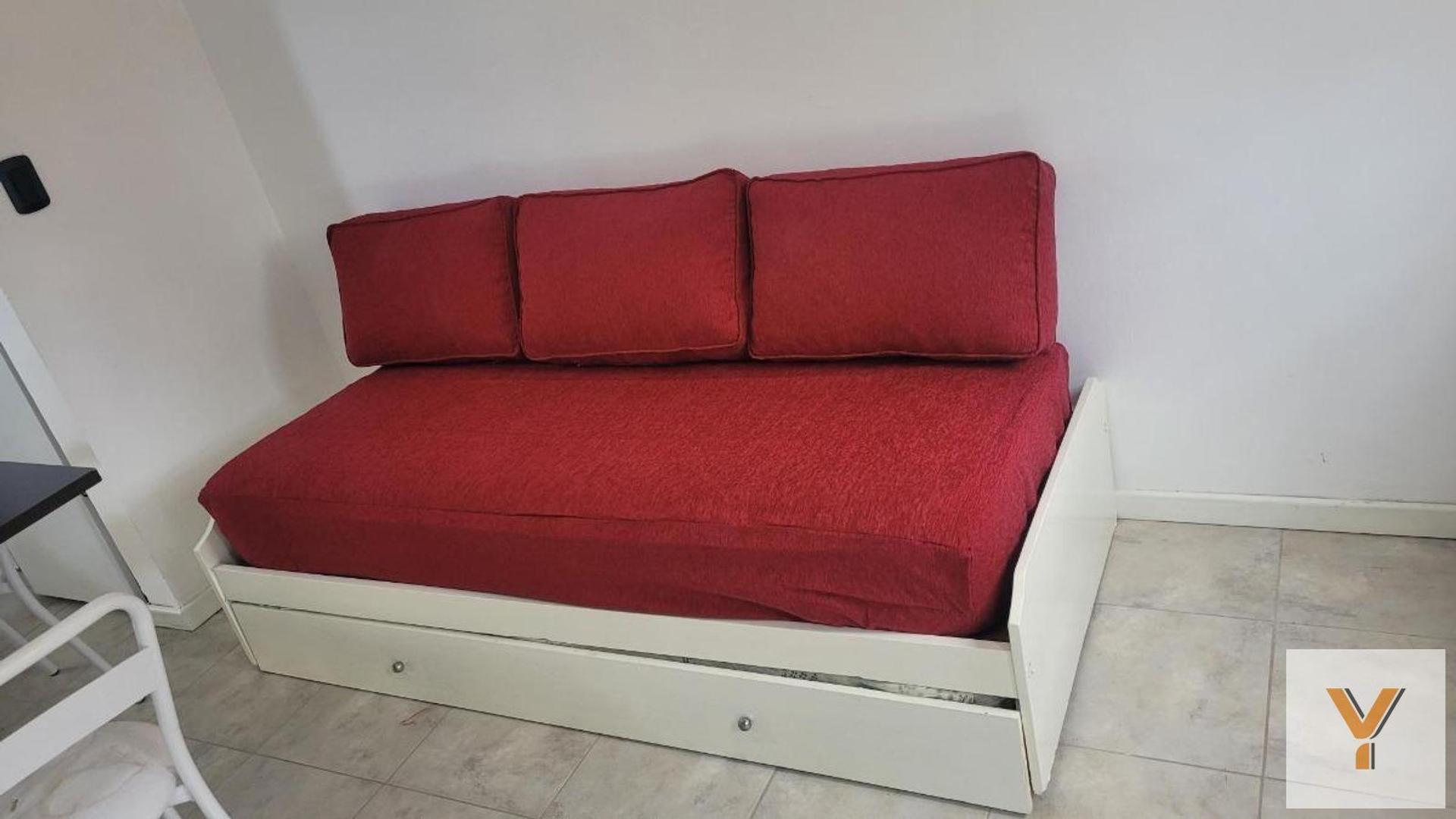 Depto Tipo Casa en Venta al Este